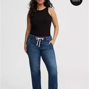 Torrid Weekend Mid-Rise Boyfriend Straight Jean 1X Tall